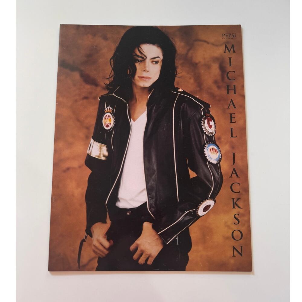 Michael Jackson 1992 Dangerous World Tour Concert Program Book Vintage Original